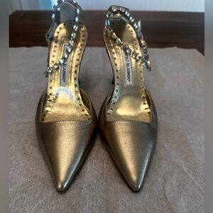 Manolo Blahnik size 37 gold 
Leather stone Embellishments on strap heels